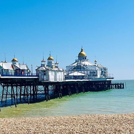 "The Parlour" Seafront Apartment Eastbourne Exterior foto